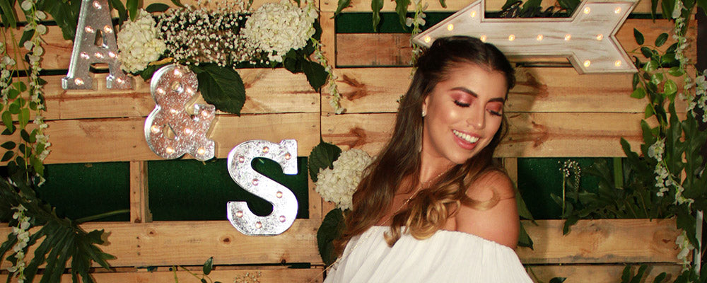 Guide: Engagement-Party Planning