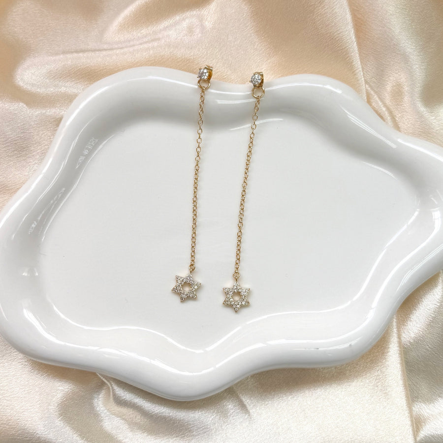 taudrey shine bright earrings by rachel moon