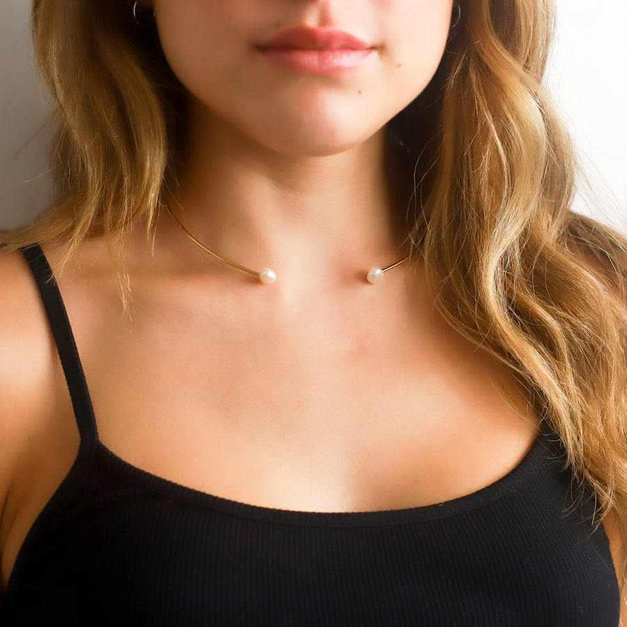 Pearly Girl Cuff Necklace