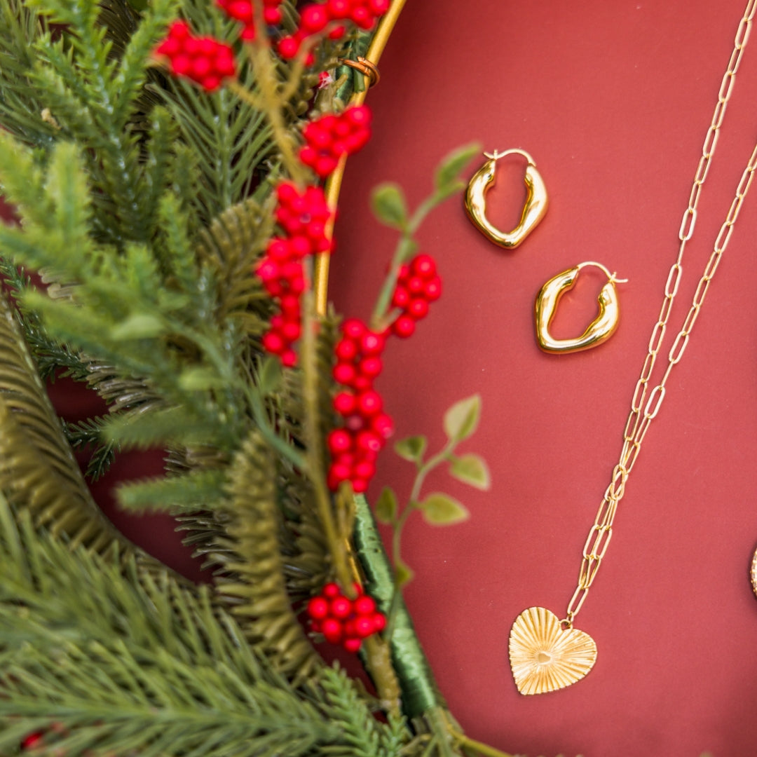 taudrey listen to your heart necklace