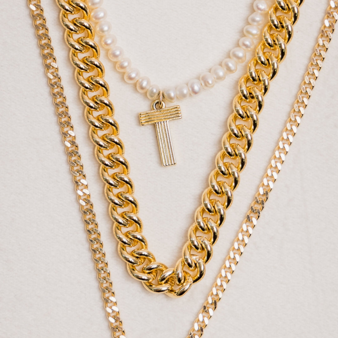 taudrey main character necklace