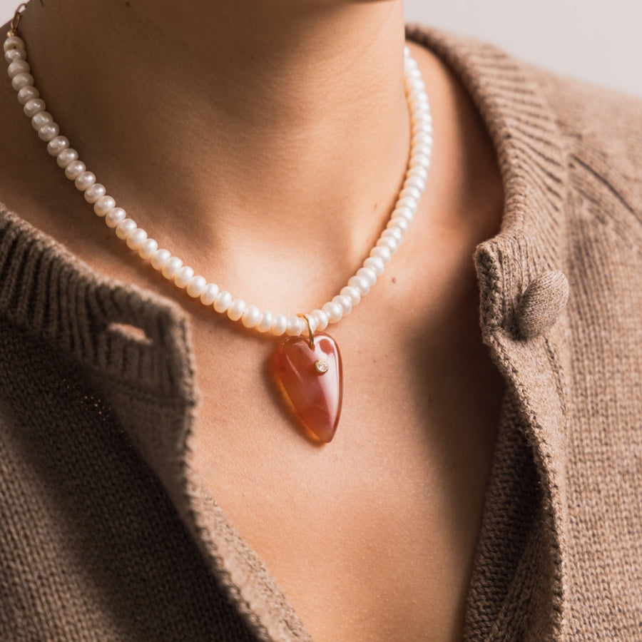 taudrey out of love necklace amber