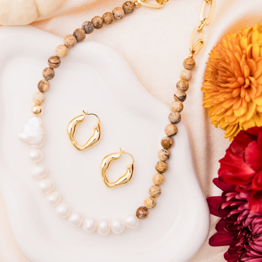 taudrey pearl meets world necklace