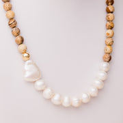 taudrey pearl meets world necklace closeup