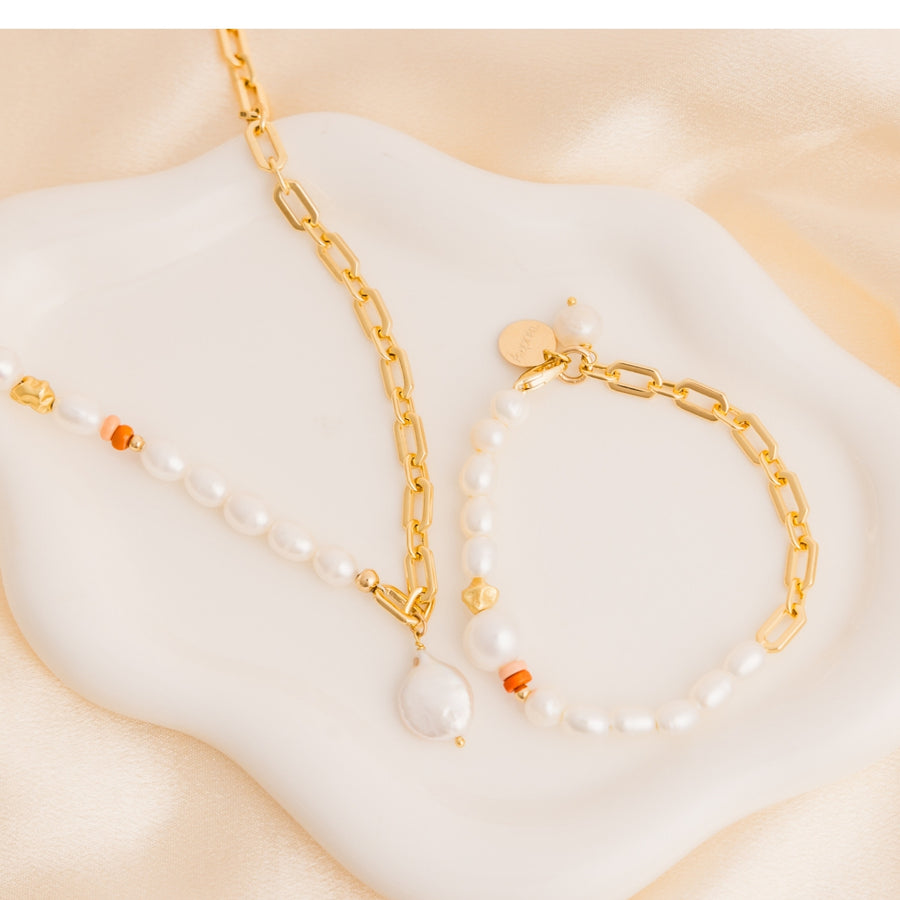 taudrey pearl pop necklace