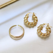 Oui, Amour Hoops