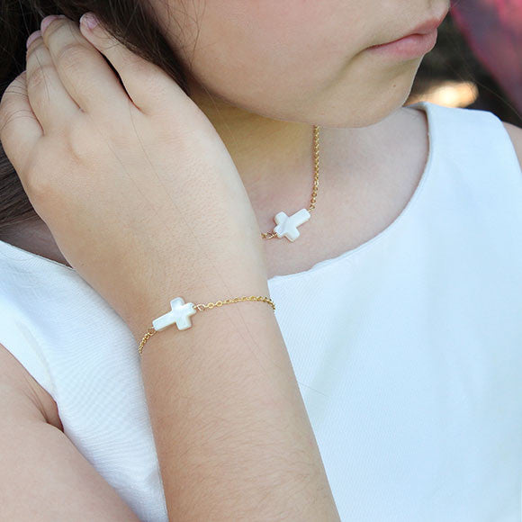 taudrey kids girls blessed bracelet pearl cross communion