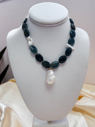 The Calypso Necklace