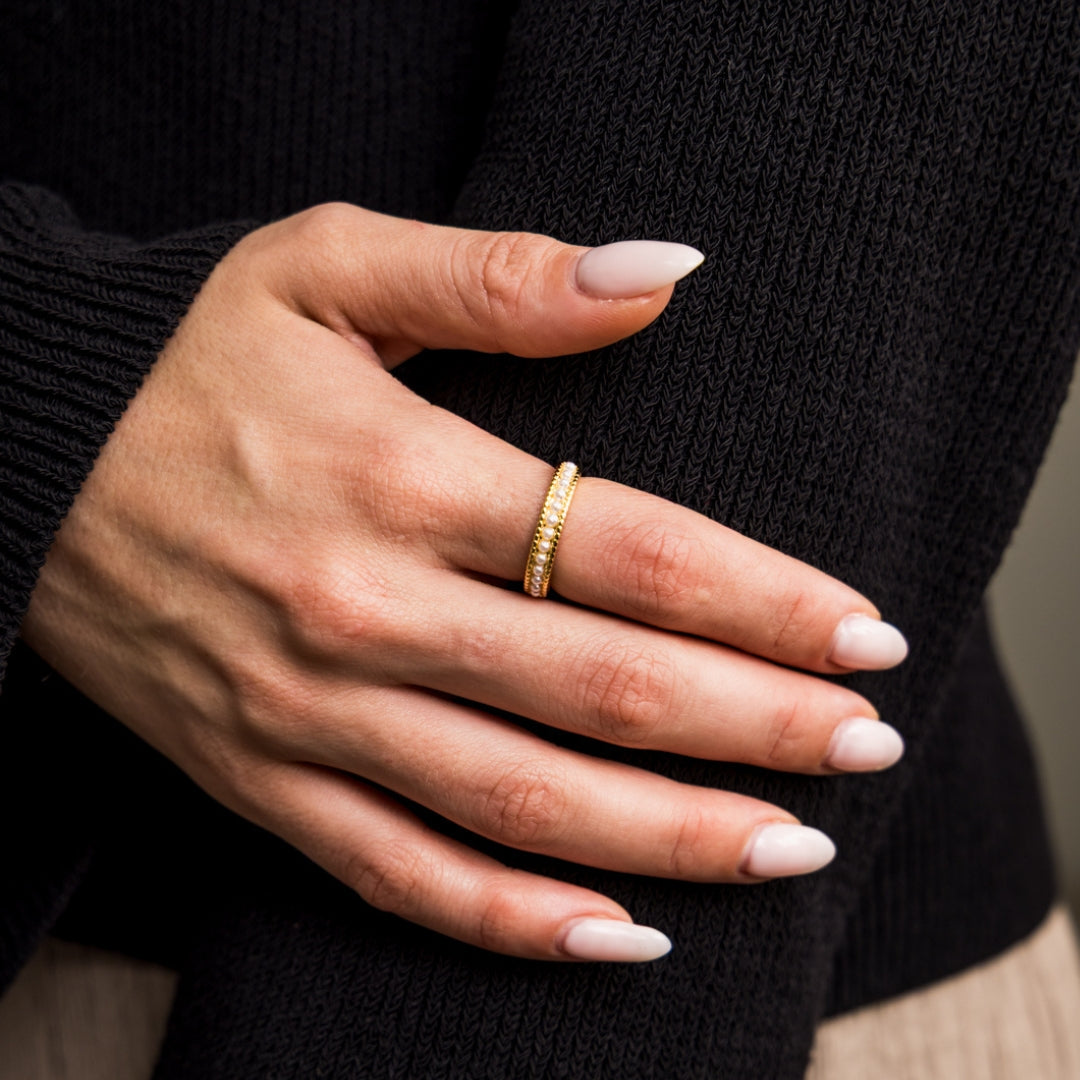 Pearl Crush Ring