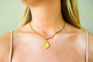 The Honey Glow Necklace