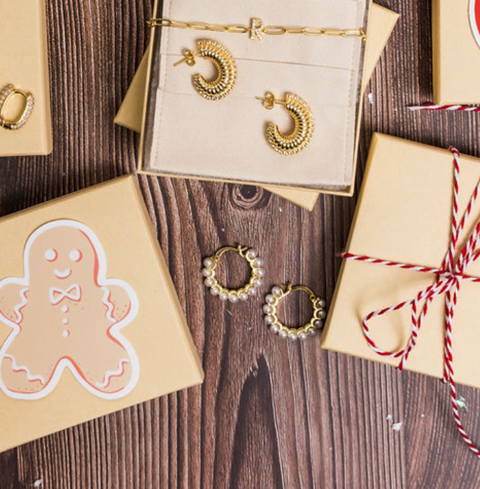 Mystery Earrings GWP