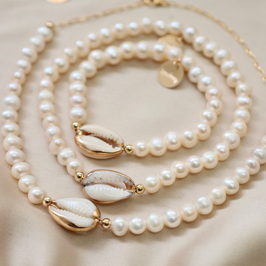 Staycation Choker by Kelly Saks