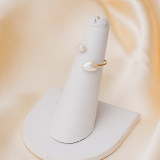 taudrey full circle love ring