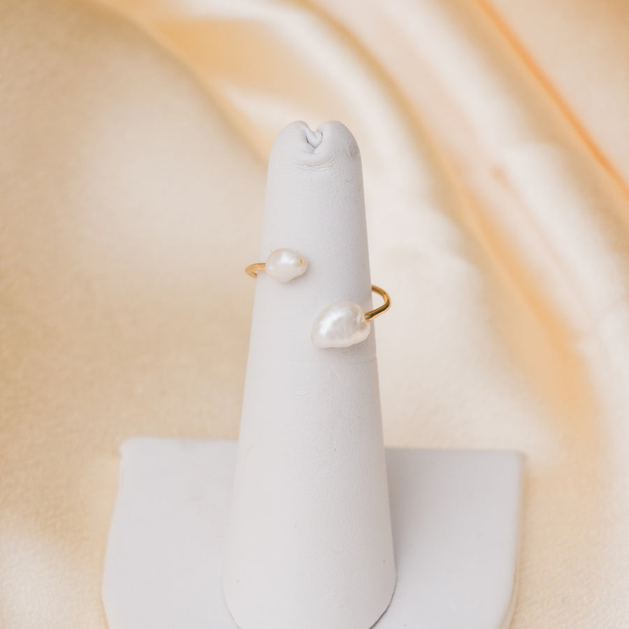 taudrey full circle love ring