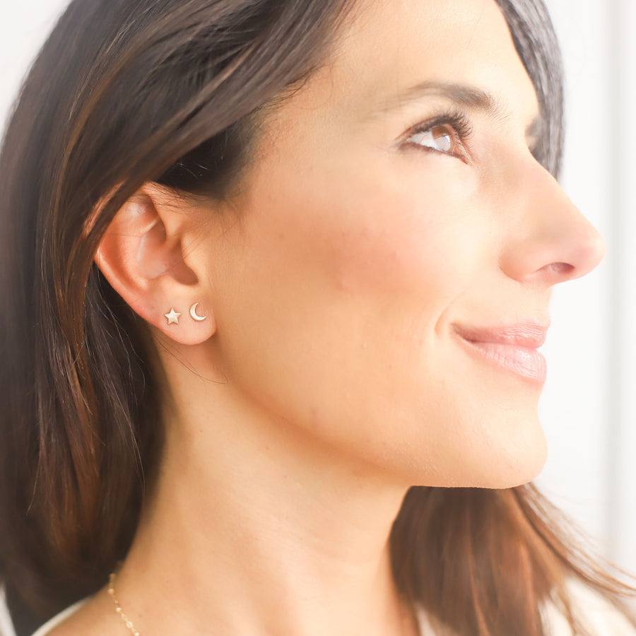 taudrey luxe To the Moon and Back Earrings 2