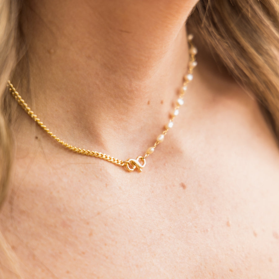 taudrey the gemini necklace