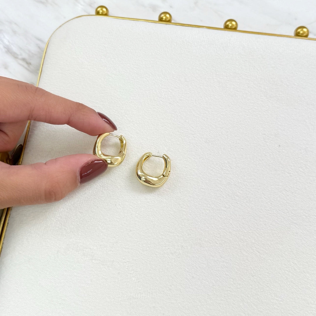taudrey twist hoops 1 