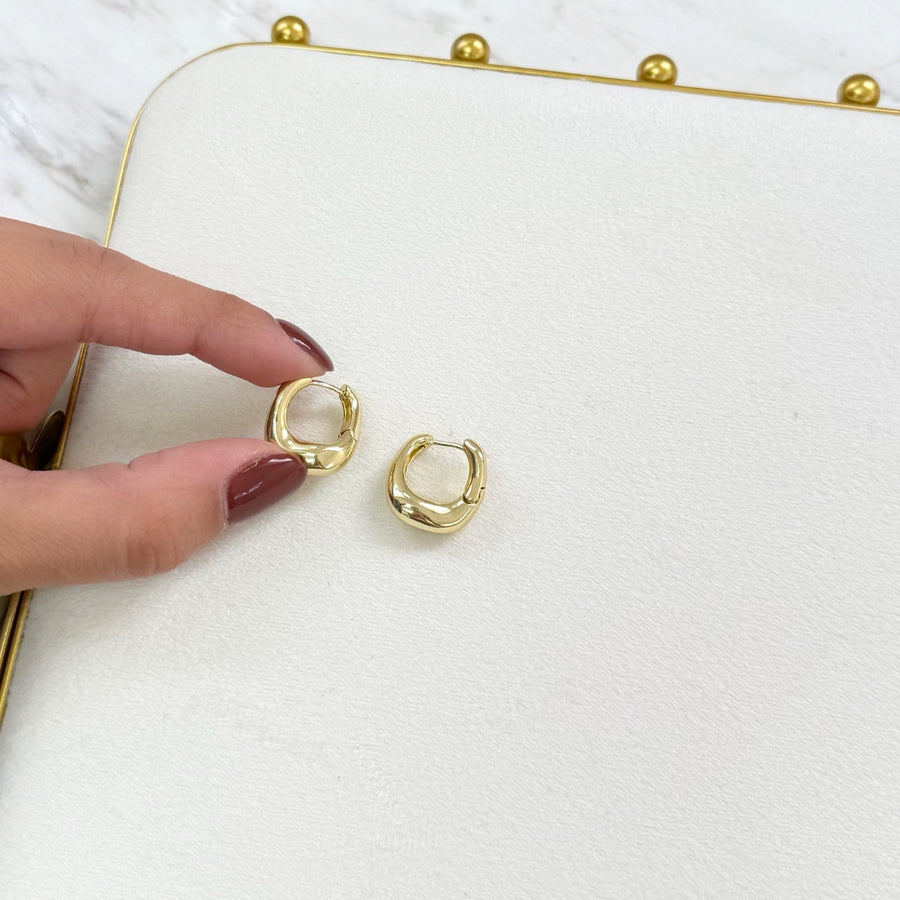 taudrey twist hoops 1 