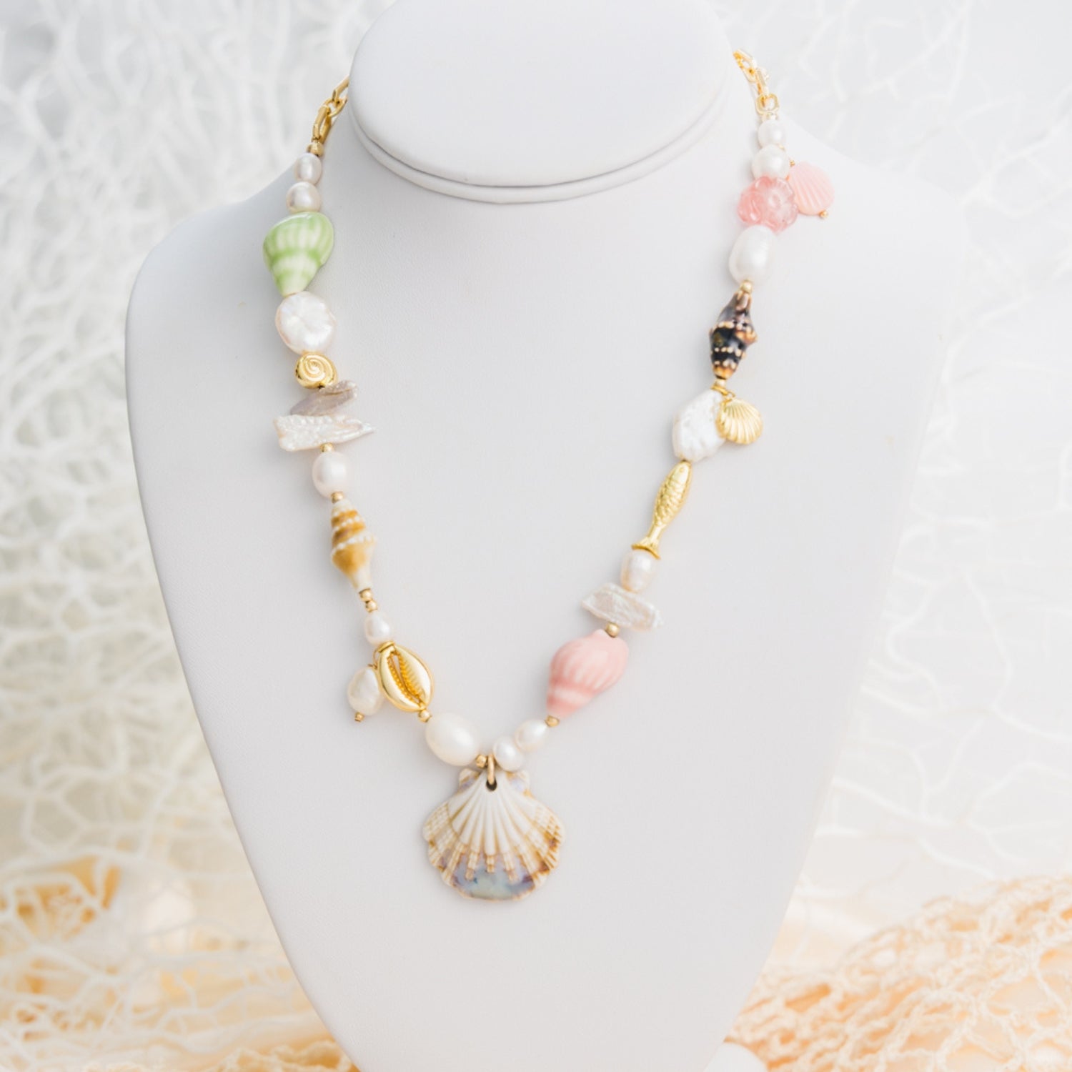 taudrey worth ave necklace