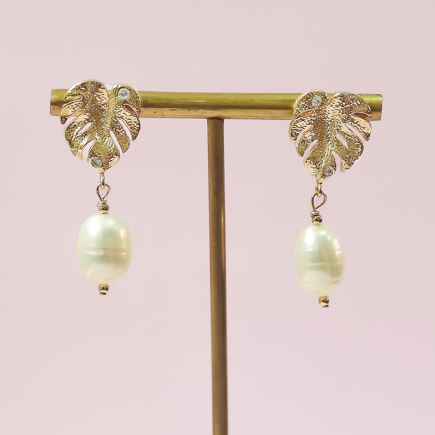 Bungalow Babe Earrings