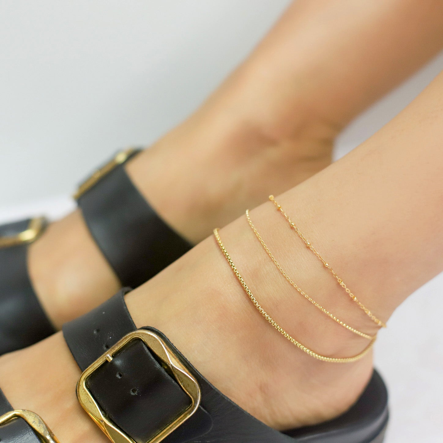 Modern simple gold anklet designs deals