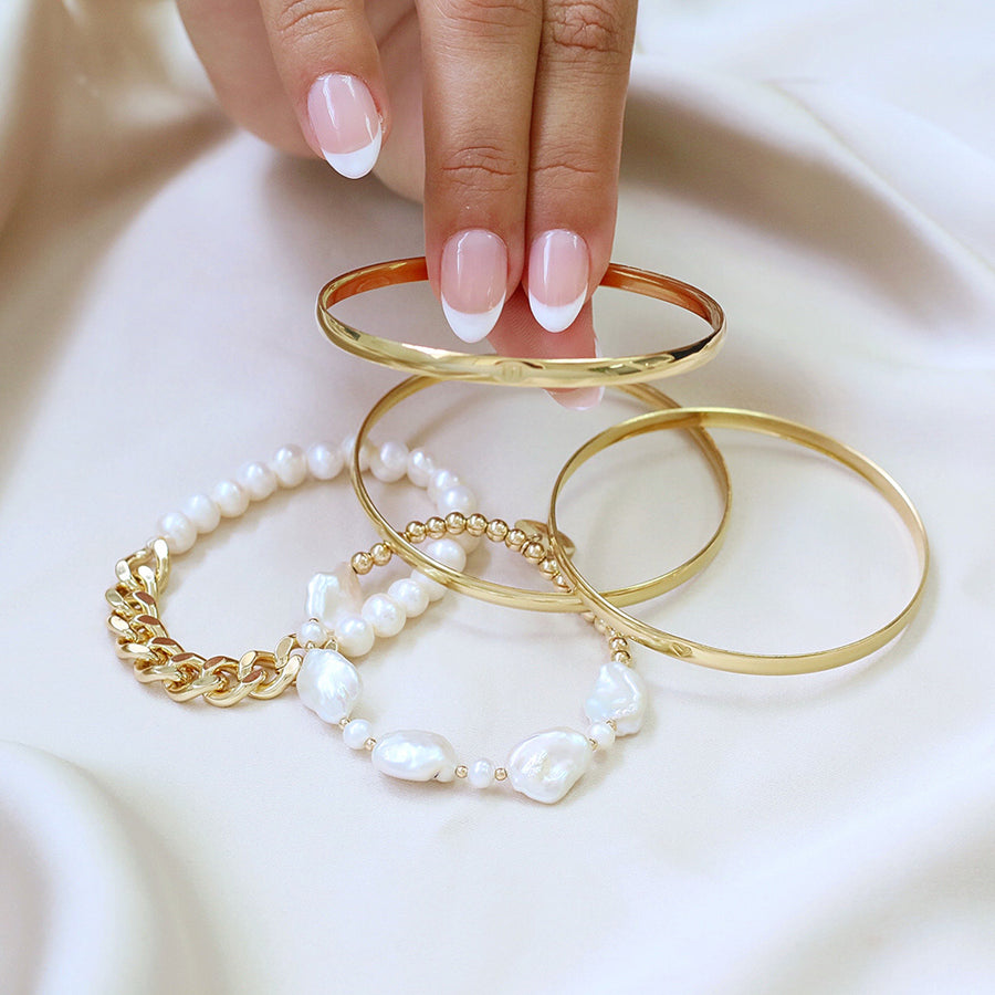 Pearls Don’t Cry Bracelet