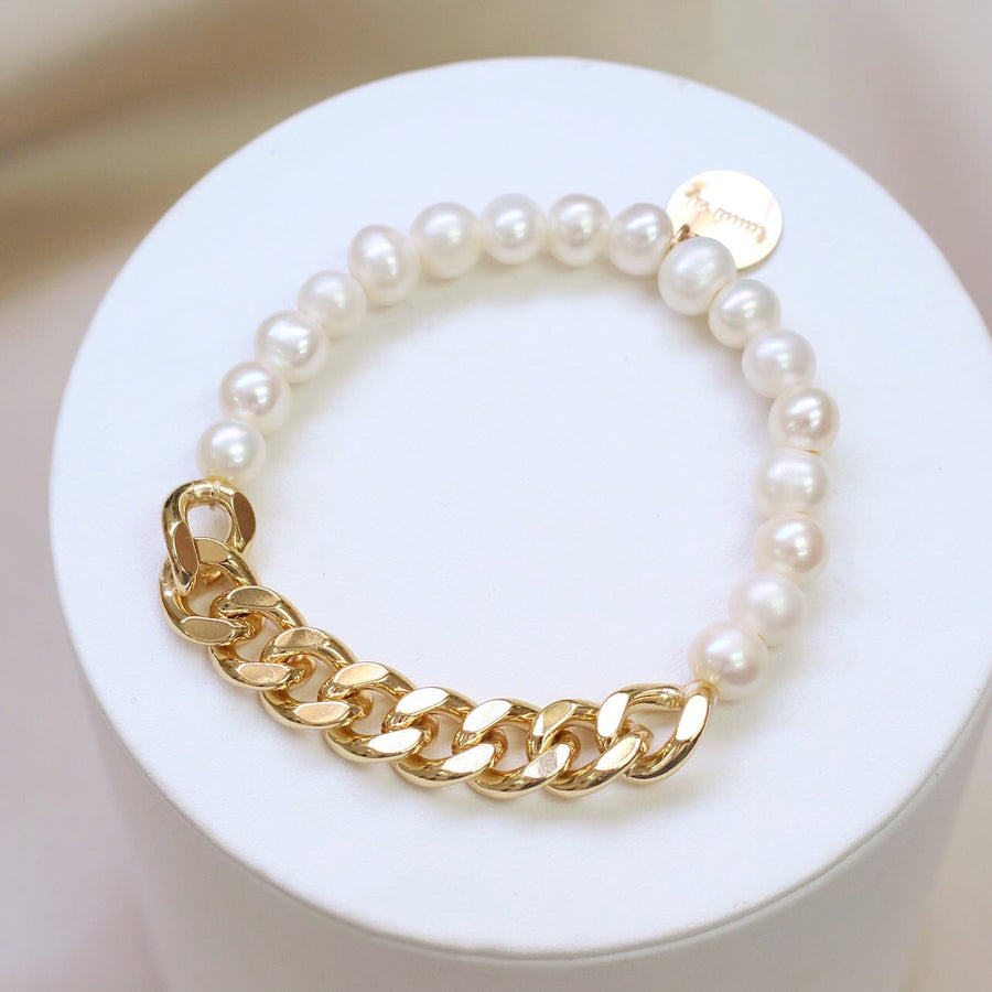 Pearls Don’t Cry Bracelet
