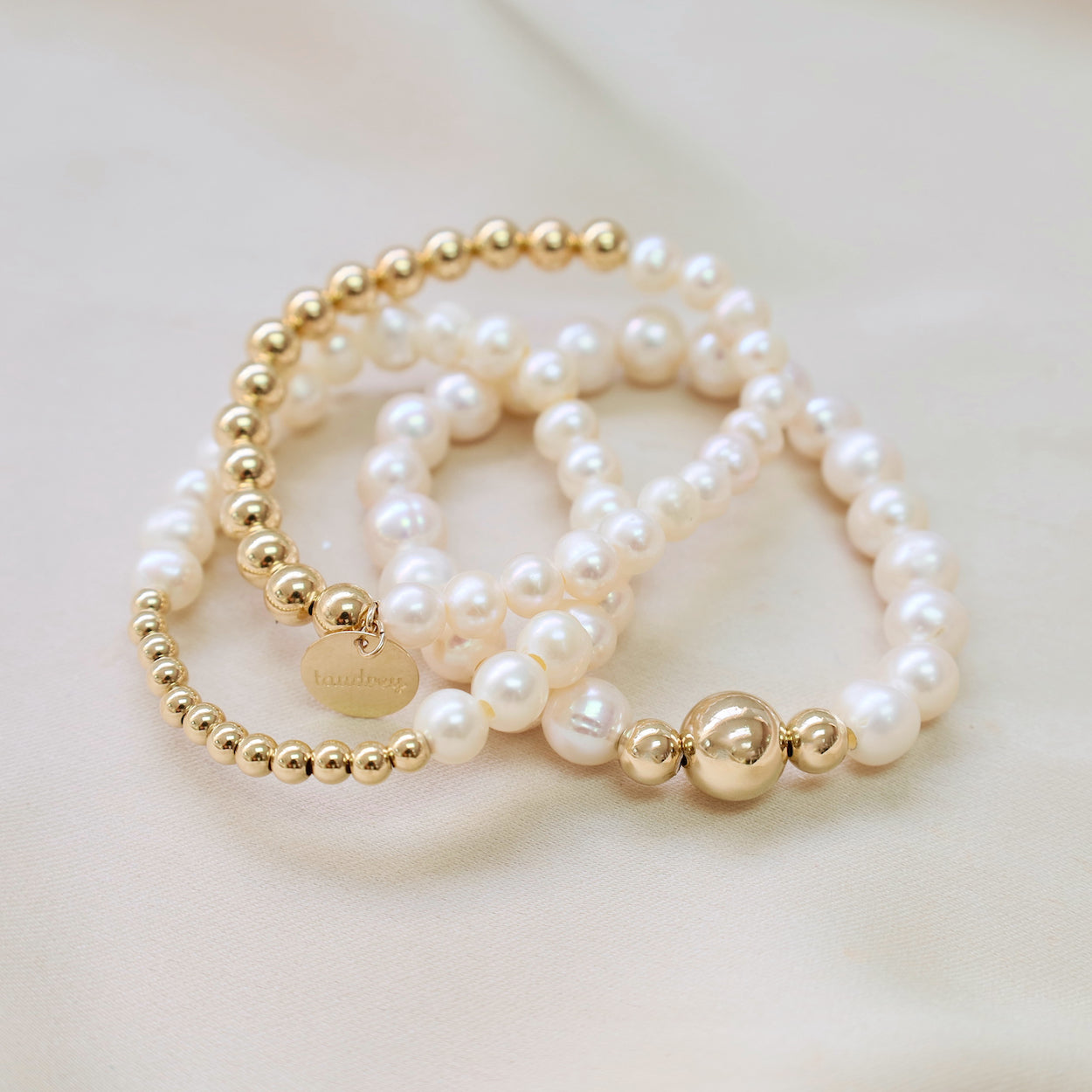 Cute Hello Kitty Bangle Bracelet – ArtGalleryZen