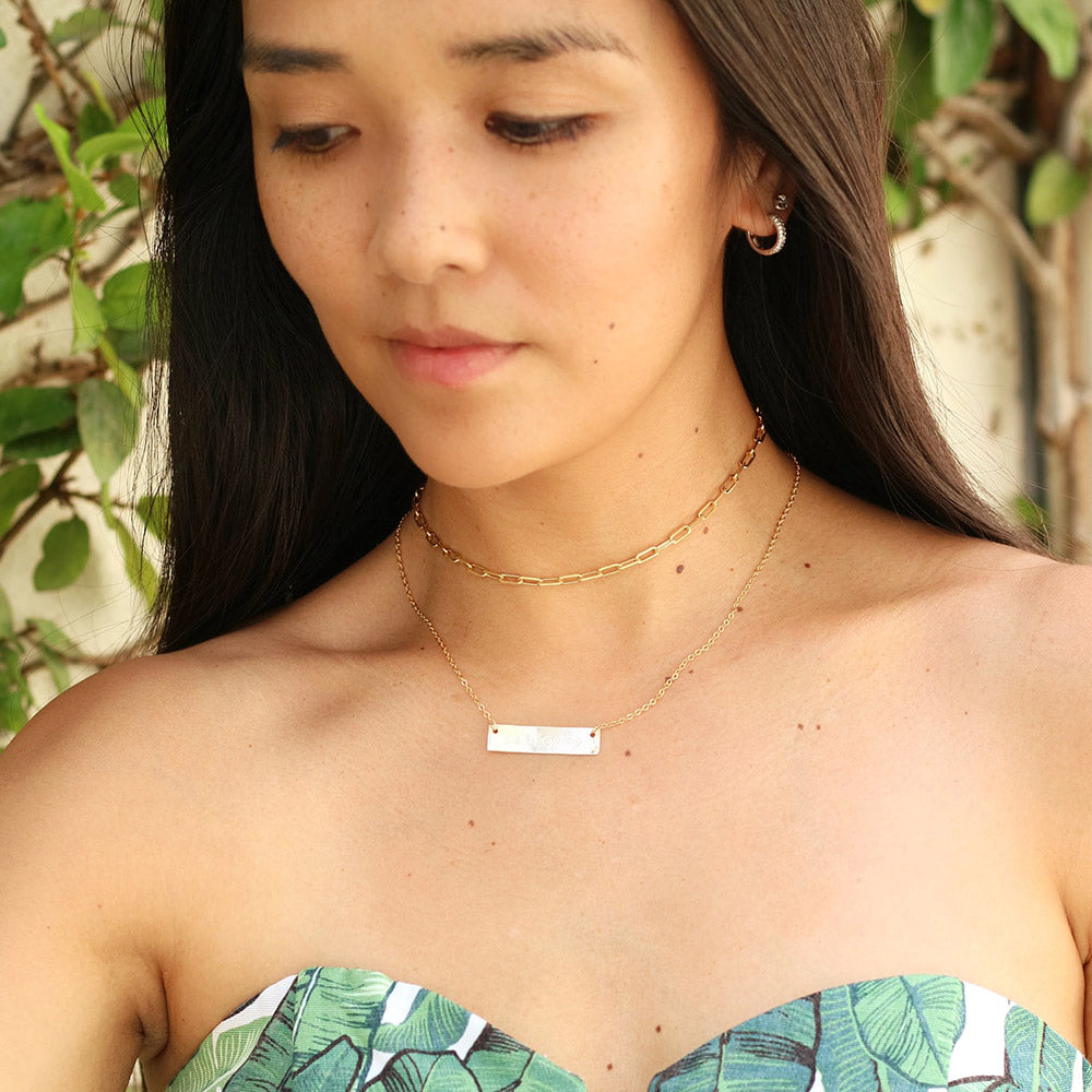 Link Together Choker: Gold, Thin, Wide-Link Choker Small/Medium Link Together Choker: Gold, Thin, Wide-Link Choker Small/Medium