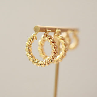 Oui, Amour Hoops (Medium)